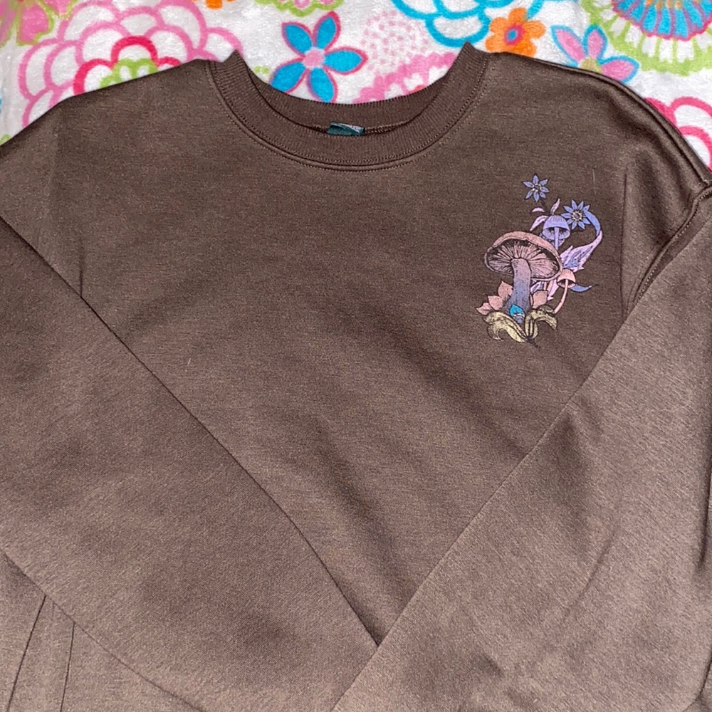 WILD FABLE CREWNECK